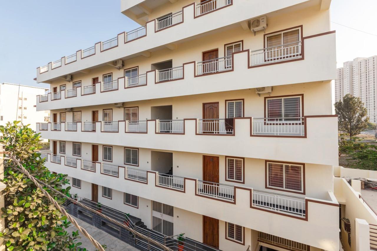 Misty Meridian Serviced Apartments Bangalore Exterior foto